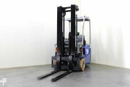 3-wiel elektrische heftrucks 2017 Cesab B 318 (3)