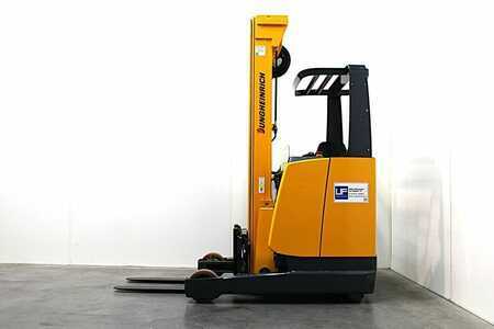 Schubmaststapler  Jungheinrich ETV 214 (1)