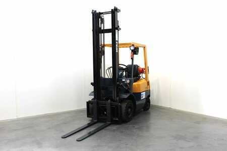 Treibgasstapler  TCM FG 15 N18 (3)