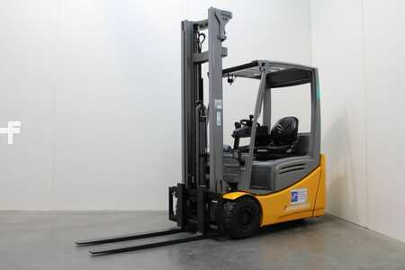 Elektro 3 Rad  Jungheinrich EFG 216k (2)