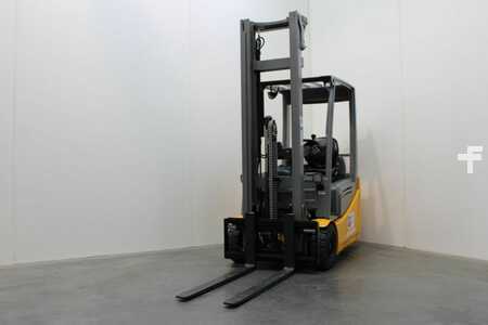 Elektro 3 Rad  Jungheinrich EFG 216k (3)