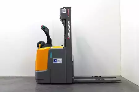 Pinontavaunu 2023  Jungheinrich ERC 214 - mit Plattform (6)