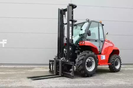 Dieselstapler 2022  Manitou MC 30-4 D ST5 S1 EU (2)