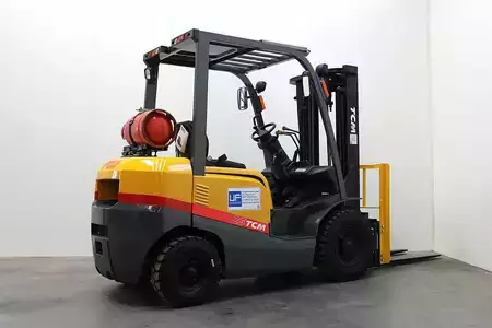 LPG Forklifts 2006  TCM FG 25 T 3 (5)