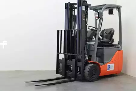 Elektro 3 Rad 2016  Toyota 8-FBE-15-T (2)
