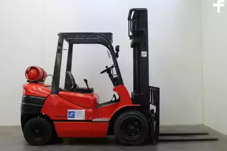 LPG VZV 2009  Mastexplorer FG 25 T (6)