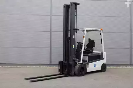 El Truck - 4-hjul 2015  Unicarriers G-1-Q-2-L-30-Q (2)