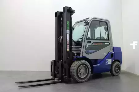 Empilhador diesel 2022  Cesab M 330 DV - Miete (2)