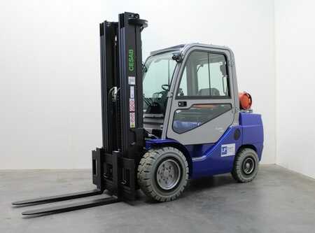 LPG Forklifts 2022  Cesab M 335 GV (2)