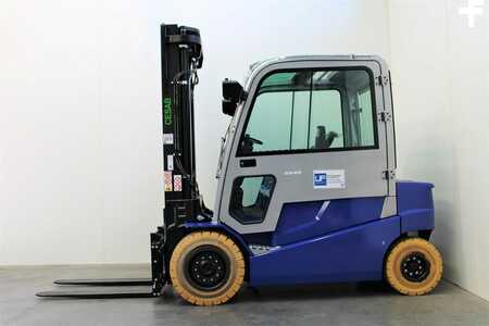 Elektryczne 4-kołowe 2023 Cesab B 640 (1)