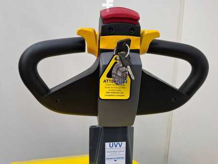 Pinontavaunu 2025  Combilift CS 1500 (10)