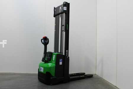 Magasemelésű béka - Cesab S 212/370 - in Bestellung (5)