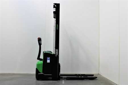 Magasemelésű béka - Cesab S 212/370 - in Bestellung (6)