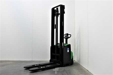 Ruční vysokozdvižný vozík 2025  Cesab S 212/370 (2)