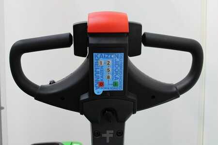 Ruční vysokozdvižný vozík 2025  Cesab S 212/370 (8)