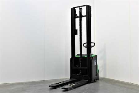 Ruční vysokozdvižný vozík 2025  Cesab S 212/370 (3)