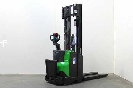 Ruční vysokozdvižný vozík 2025  Cesab S 212  / 450 (5)