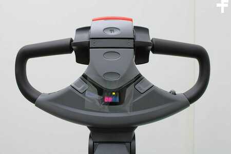 Ruční vysokozdvižný vozík 2025  Cesab S 212  / 450 (8)