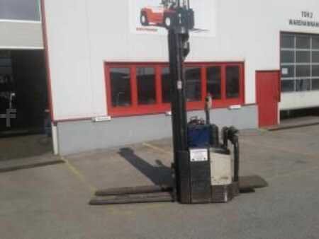 Stacker pedestre 2007  Crown WE2300S-1.4-TT (1)