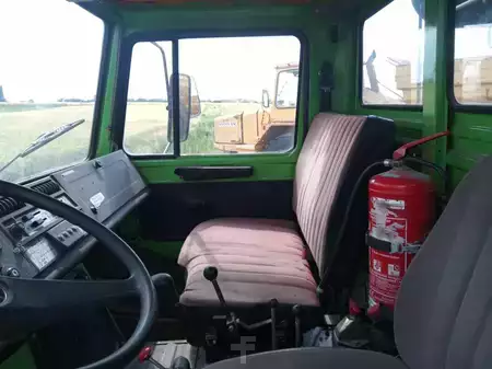 Pozostałe 1980  [div] Unimog 424 ZW82 (6)