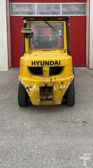 Dieselový VZV 2009  Hyundai 45DS-7E (2)