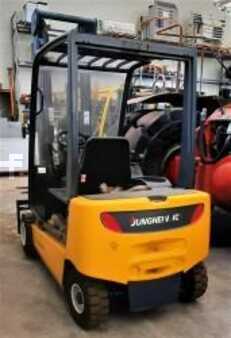 Elektro 4 Rad 2002  Jungheinrich EFG V20 (1)