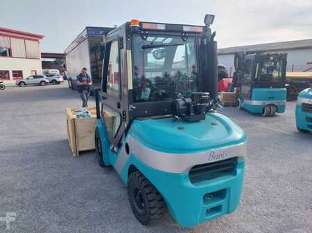 Diesel Forklifts 2022  Baoli KBD35 (3) 
