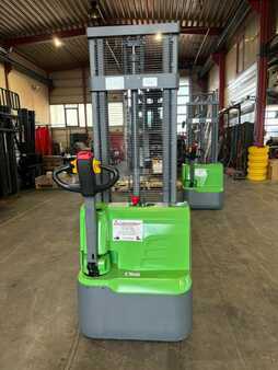 Stoccatori 2025  [div] Osaka CDD12R-EN (4)