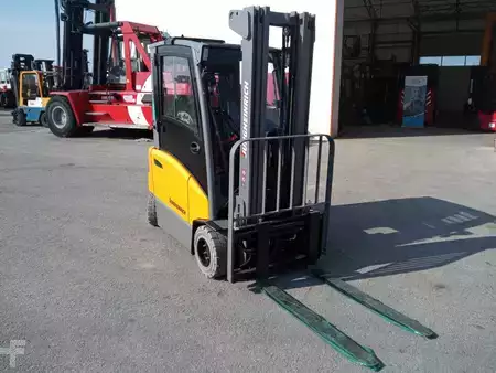 Elektro čtyřkolový VZV 2025  Jungheinrich EFG BC 320 (1)