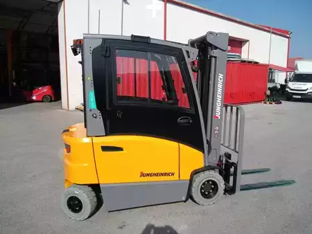 Elektro čtyřkolový VZV 2025  Jungheinrich EFG BC 320 (4)