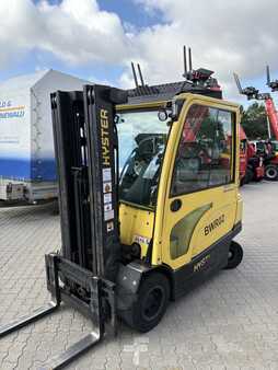 Chariots électriques à 4 roues 2020  Hyster J2.5XN (1)