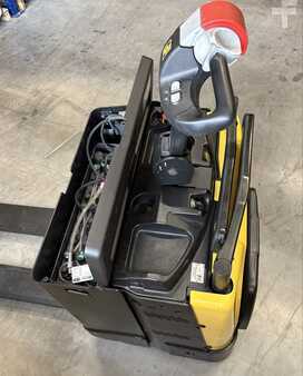 Nízkozdvižný vozík 2020  Hyster P2.0S (3)