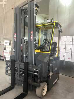 Chariots multidirectionnels 2022  Combilift C 3000 CBE (1)