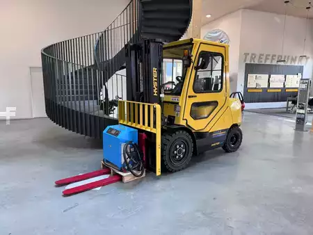 Chariots électriques à 4 roues 2026  Hyster J3.0XTLG Lithium Ionen (3)