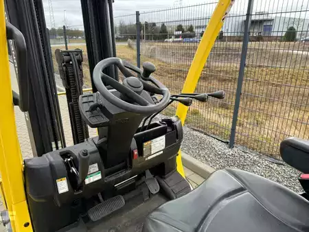 Carretilla elevadora GLP 2019  Hyster H3.0FT-L (2)