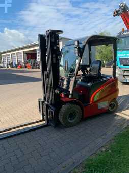 Elektro 4 Rad 2018  Manitou ME425C (3)