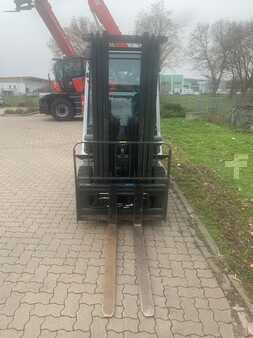 Treibgasstapler 2018 Unicarriers U1D2A25LQ (4)