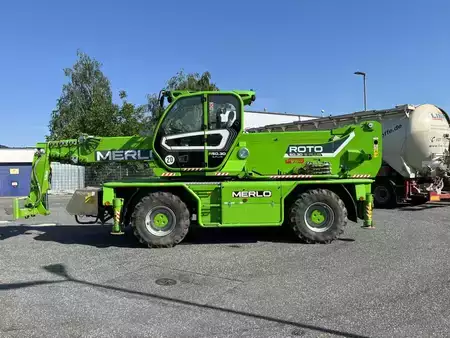 Ładowarki teleskopowe obrotowe 2023  Merlo R50.30SPLUS (8)