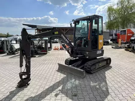 Pozostałe 2019  [div] ECR25D (1)
