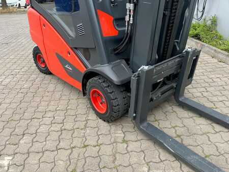 Gas truck 2023  Linde H20T (3)