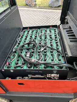 Schlepper 2012  Linde P250 (3)