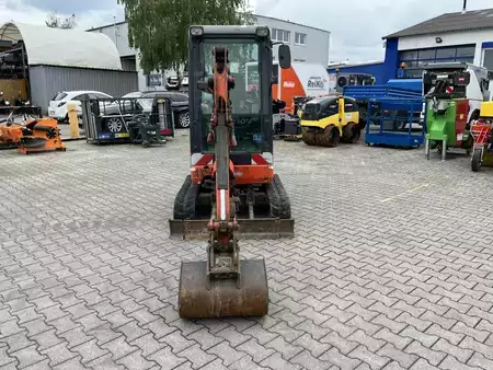Pozostałe 2011  Kubota KX018 (2)