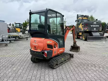 Pozostałe 2011  Kubota KX018 (5)