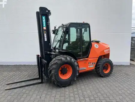 Wózek terenowy  Ausa C 501 H X4 (1)
