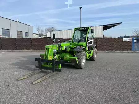 Ładowarki teleskopowe 2022  Merlo P35.11TT (1)
