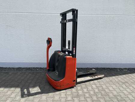 Hochhubwagen 2014  Linde L12 (1)
