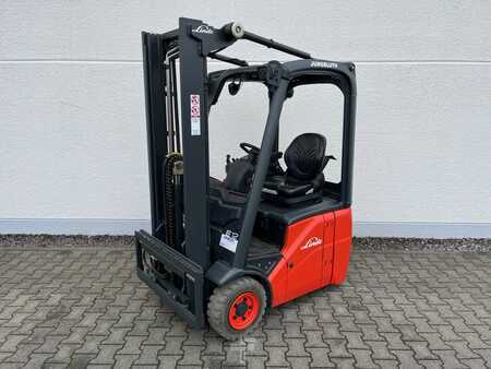 Electric - 3 wheels 2012  Linde E12 (1)