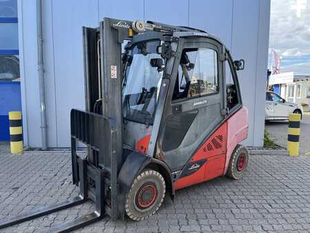 Natural Gas Forklift 2016  Linde H25 CNG (1)