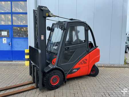 Gas truck 2015  Linde H30T (1)
