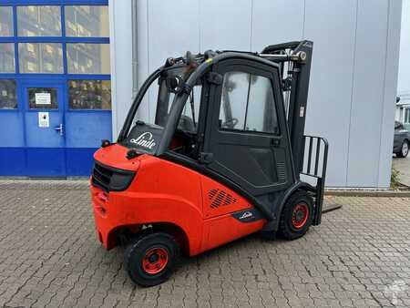 Gas truck 2015  Linde H30T (2)